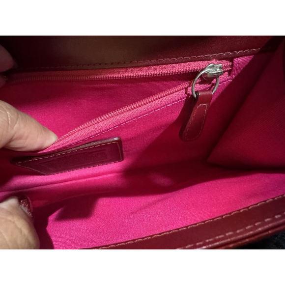 Coach Soho Patent Leather Buckle Slim Envelope Clutch/ Wristlet - Picture 14 of 16